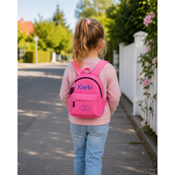 Pink børnerygsæk med broderet navn og motiv