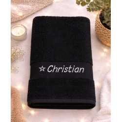 Sort badehåndklæde  med navn på