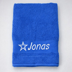 Blåt badehåndklæde  med navn på